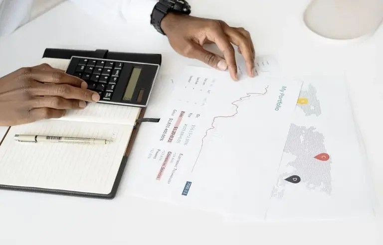 Calculator and documents for project budgeting
